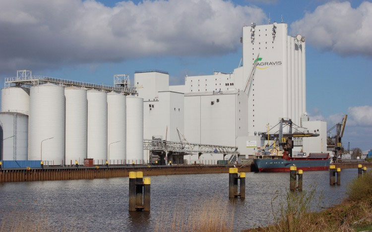 AGRAVIS und GS agri planen mit regionalen Genossenschaften Zusammenarbeit bei Mischfutter