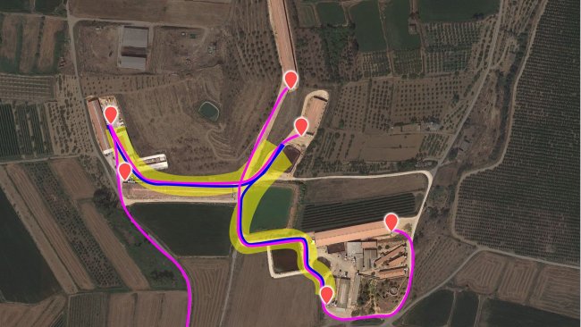 Bild 3: Aktuelles Bewegungsmuster von Fahrzeugen zum Tiertransport. Der interne LKW ist in Blau und der externe in Lila dargestellt. Der gelb markierte Bereich zeigt den Bereich, in dem ein Risiko von Kreuzkontaminationen besteht.
