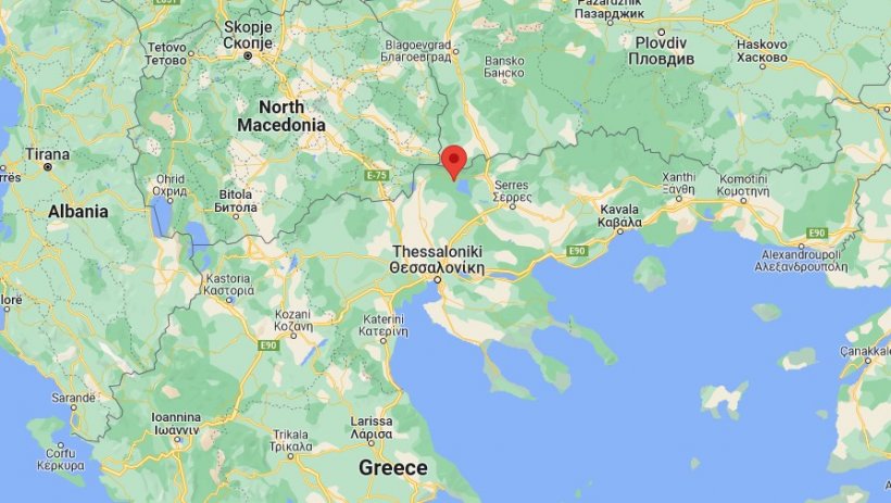 Der betroffene Betrieb befindet sich im Gemeindebezirk Livadia, Gemeinde Sintiki, Regionalbezirk Serres, in der &Uuml;berwachungszone I.
